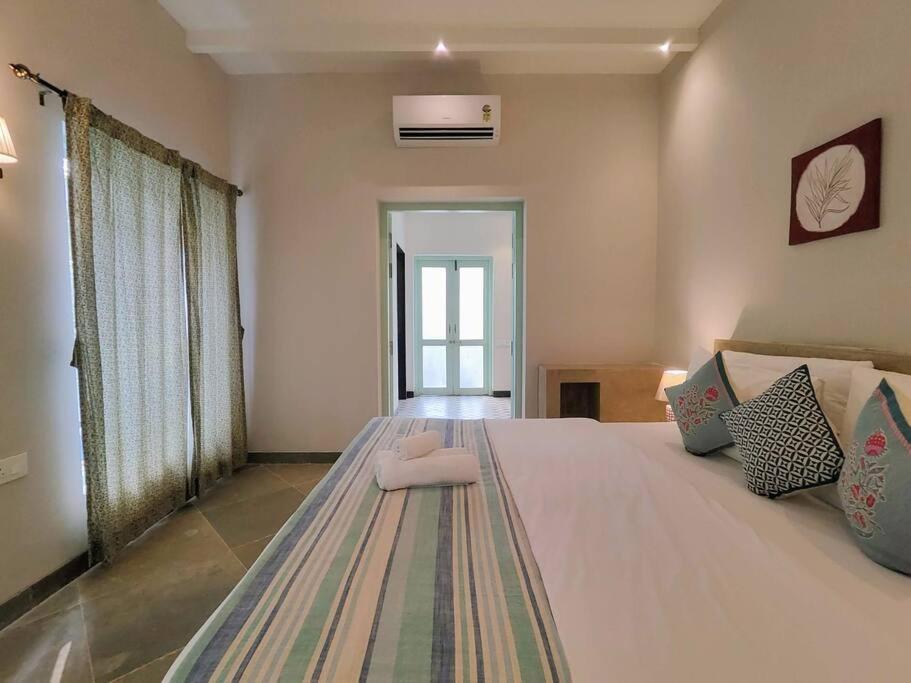 Barcelona Villas At Love Story Siolim- 3Bhk Private Pool Villas Εξωτερικό φωτογραφία