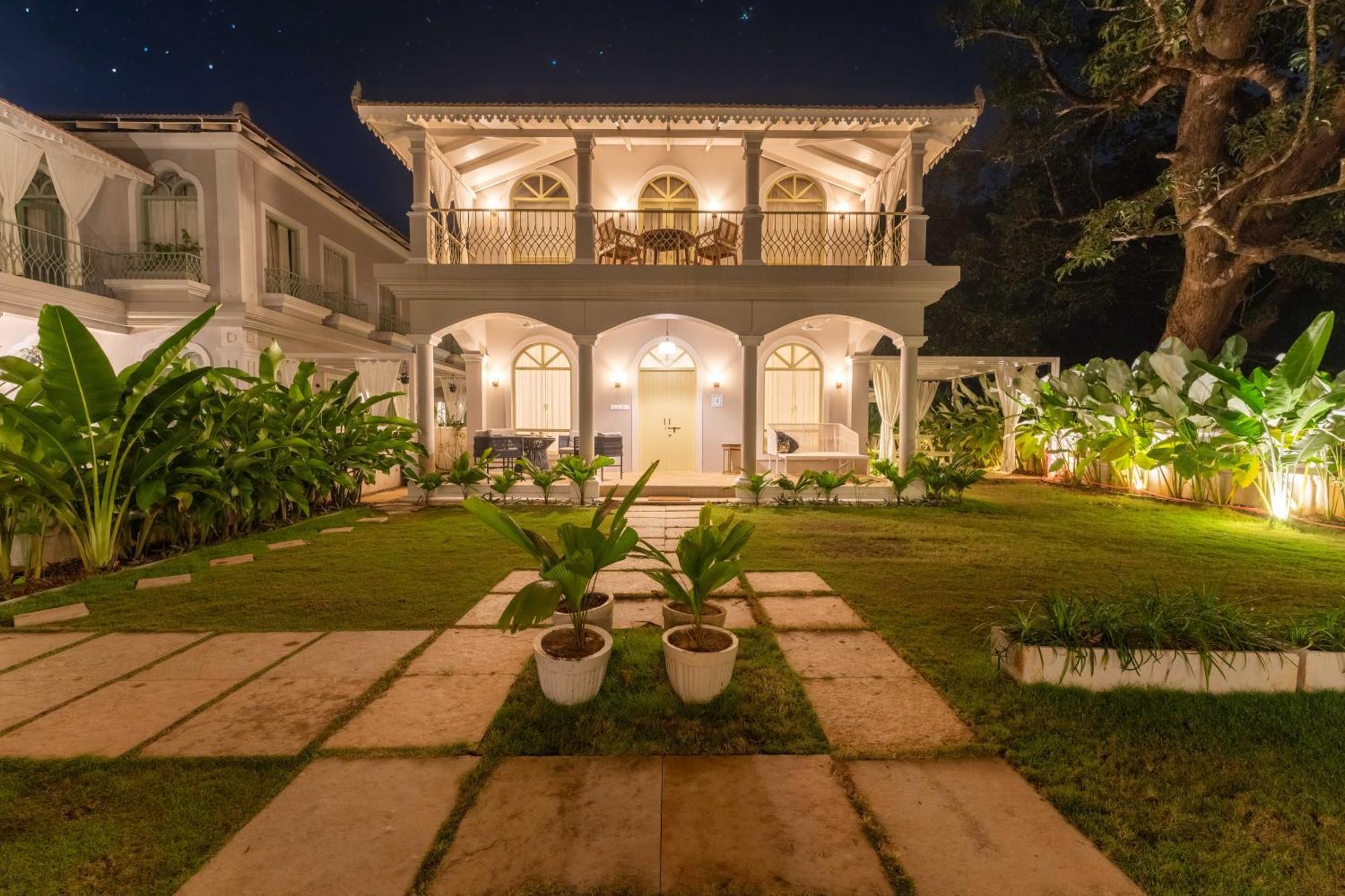 Barcelona Villas At Love Story Siolim- 3Bhk Private Pool Villas Εξωτερικό φωτογραφία